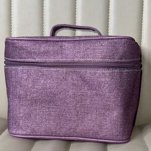 Estee Lauder Purple Travel Makeup Bag 8"x4"x7" Denimish & Faux Leather Trim NWOT